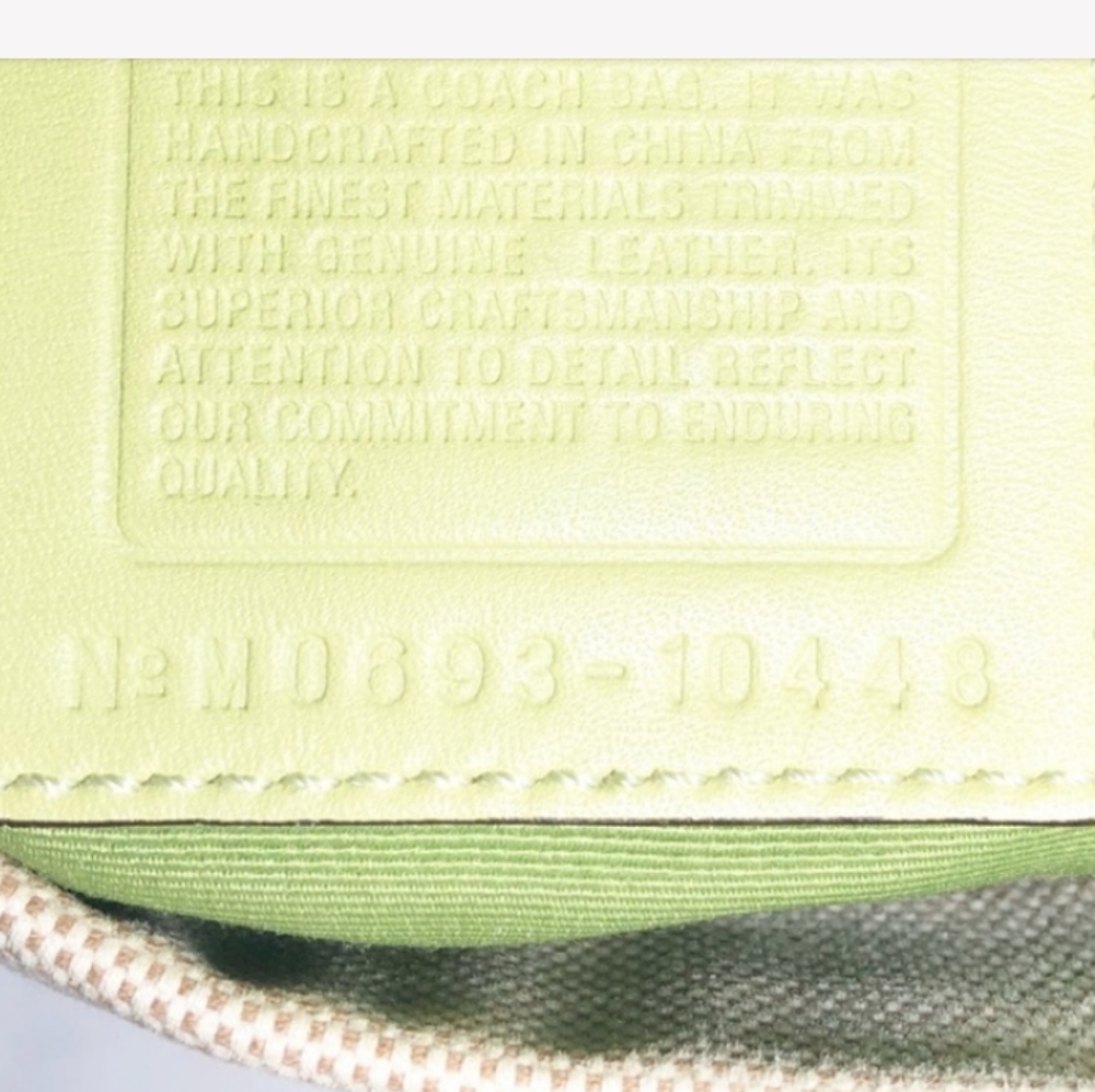 COACH PURSE SSSUUPER CUTE 🍋 - Picture 2 of 6